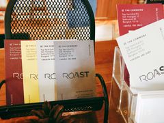 -ROAST coffee & eatery