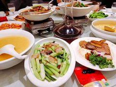 -雅和睿景·商务宴·风味土窑鸡(花博汇店)
