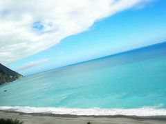 離花蓮市30公里、花蓮崇德海灘-太鲁阁公园