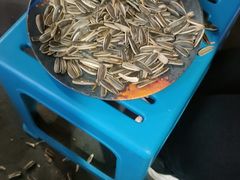 -破瓦寒窑·地摊烤羊排