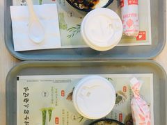 -东方既白(上海浦东国际机场)