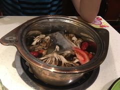 -一叶一世界·素食餐厅(锦华万达店)
