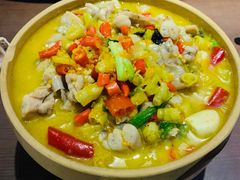 野山椒煨牛蛙-潇湘阁(昆泰国际大厦店)