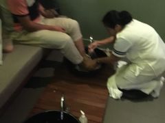 -Let’s Relax Spa(Terminal 21 Asok)