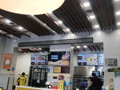 -老娘舅餐厅(黄龙体育中心店)