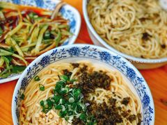 燃面-川黔风味(缤纷假日豪园店)