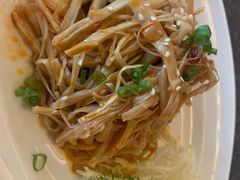 -粤尚腾香居中餐厅(首都机场希尔顿店)