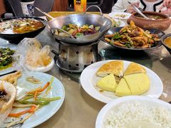 -醉美云南·云南菜主题餐厅(昆明站北京路双龙商场店)