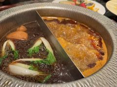 -牛YO寿喜烧·铁板烧和牛火锅自助(市府恒隆店)