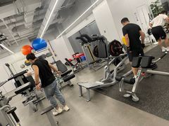 -乐刻运动健身(蓝润摩里中心店)