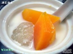 牛奶木瓜炖雪蛱-信行丰炖品皇店(光孝路店)