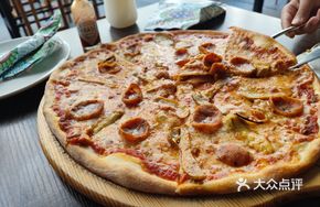 Porcini Sausage Pizza