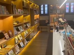 -思南书局(复兴中路店)