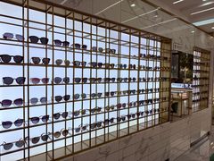 -世纪大明眼镜·林德伯格·蔡司官方授权店(武昌旗舰店)