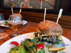 爆炸松露牛蘑王和牛汉堡-京A Taproom·精酿餐吧(CBD店)
