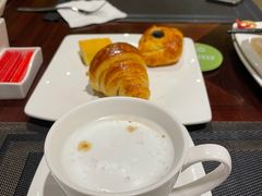 -三亚湾海居铂尔曼度假酒店