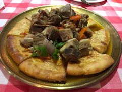 馕包红烧羊羔肉-西域阿里马新疆菜·清真(桂花路店)