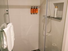 -桔子酒店(合肥淮河路步行街大东门地铁站店)