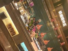 -半岛翡丽海鲜自助餐厅(观风亭店)