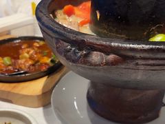 -彩云天云南餐厅