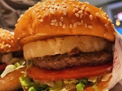 -The Habit Burger Grill 哈比特汉堡(复兴soho店)