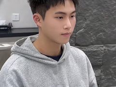 -鸿通城购物中心