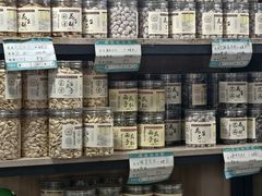 -段氏奇香花生米(长嘉汇店)