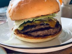 牛肉汉堡-RAC BAR(安福路店)