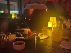 -FOUR PLAY BAR
