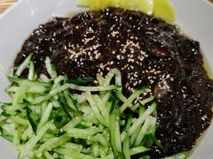 -吴草鸡爪오초닭발韩食堂(融恒盈嘉中心店)