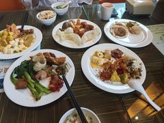 -七彩云南古滇温泉山庄