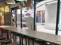 -麦当劳(百联西郊购物中心店)