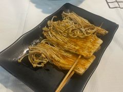 -云晓光头烧烤吧(德平路店)