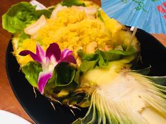 海鲜菠萝饭-早安曼谷泰国餐厅