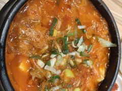 -吕氏疙瘩汤·新派鲁菜(芝罘万达店)