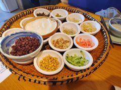 -包整·丝娃娃(一览甲秀楼风景店)