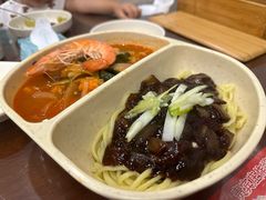 -贵宾庄炸酱面·韩式料理(高区店)