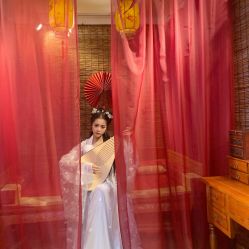 -汉仪华裳汉服馆(打浦桥店)