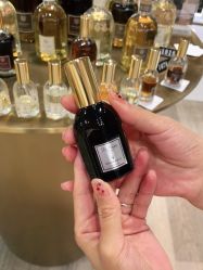 -SCENT BOUTIQUE