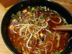 -青石桥老瓦房肥肠粉总店(青石桥总店)