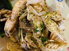 -阿浪海鲜连锁加工店(B栋2排1号火车头店)