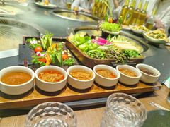 -蘸小院铁锅炖·蘸酱菜·东北菜(怀远门店)