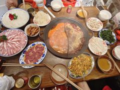 -萍姐火锅·公路夜市(武汉首店)