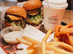 -The Habit Burger Grill 哈比特汉堡(复兴soho店)