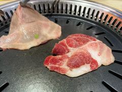 黑毛猪-汉城韩国烧烤火锅(官也街店)