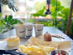 -J Create城市露营咖啡·简餐·宠物(上海动物园店)