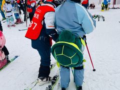 -亚布力新体委滑雪场