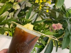 菠萝美式-Fruiffee Cafe 果啡派