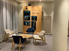 -汉庭(上海虹桥路地铁站店)