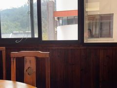 -芦茨金富饭庄·25年老字号·专做稻草鸡